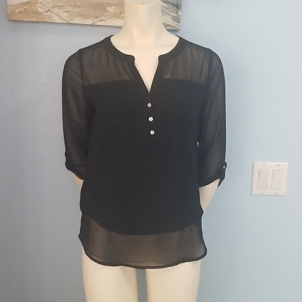 Express 3/4 tab sleeve top